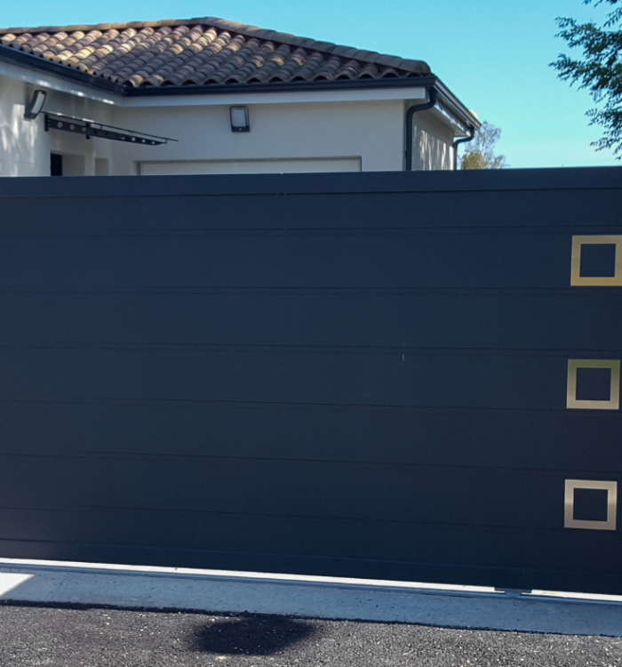 صيانة أبواب كاست المونيوم في ام القيوين