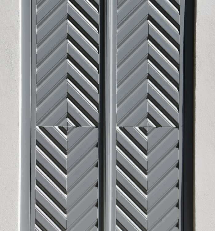 صيانة أبواب كاست المونيوم في عجمان